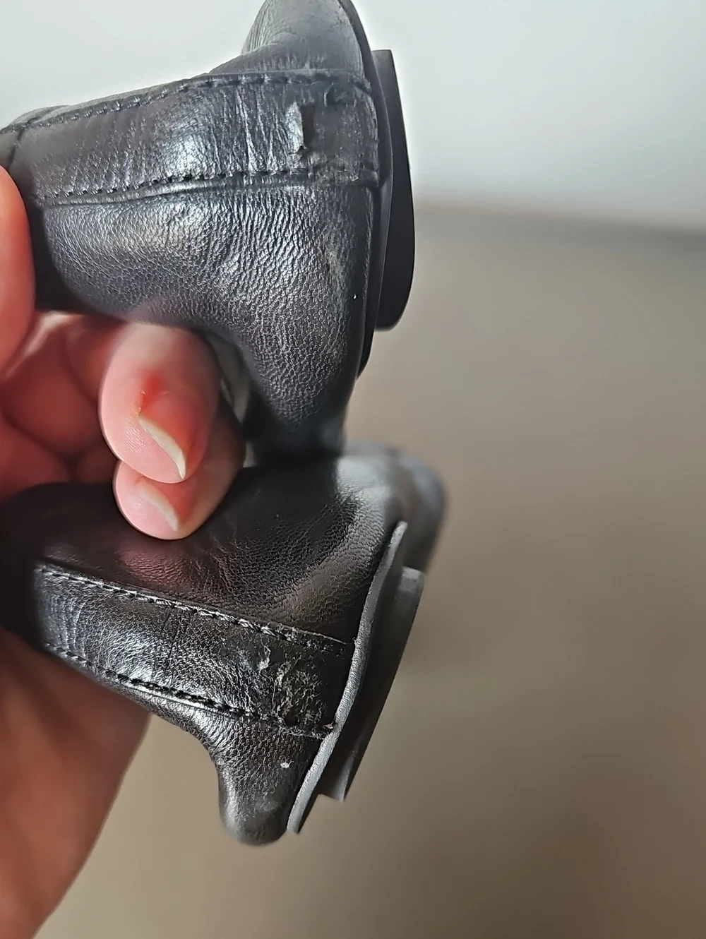 Jeffrey Campbell classic black